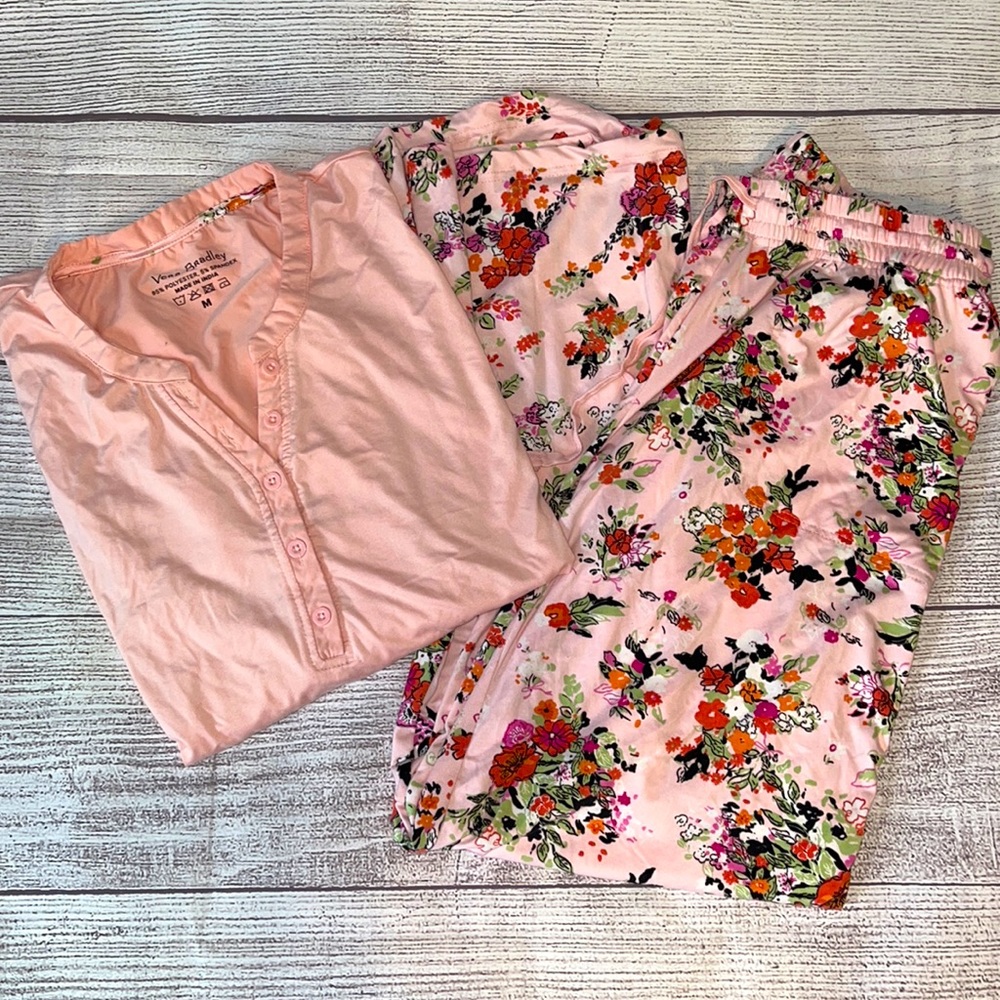 Vera Bradley Intimates - Long Sleeve Pajama Set - M
